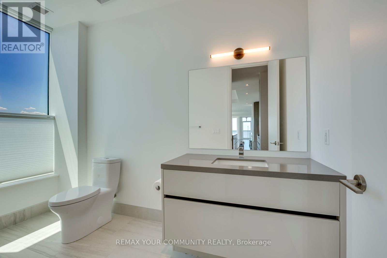 702 - 55 Port Street E, Mississauga, Ontario  L5G 4P3 - Photo 17 - W13457890