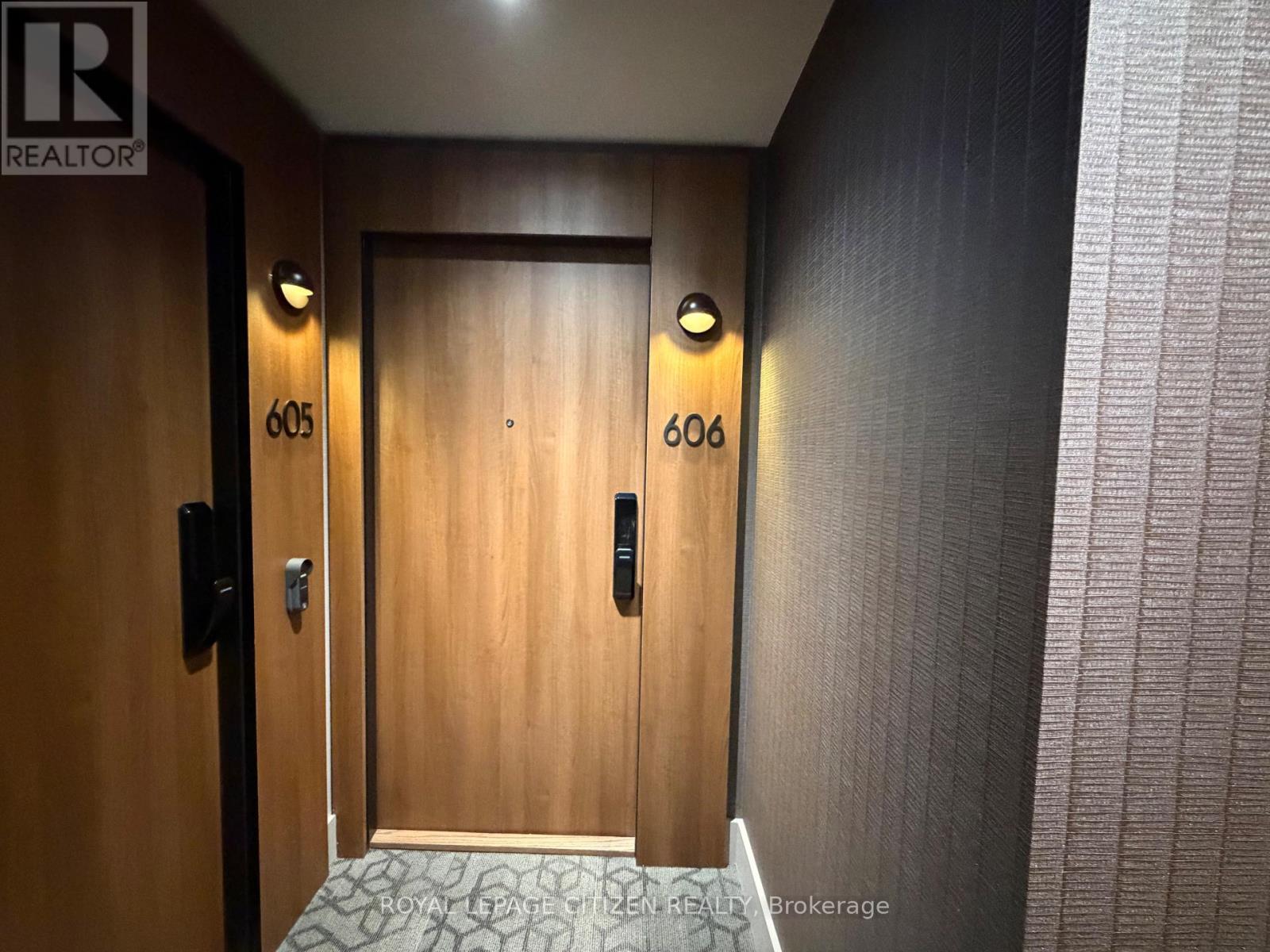 606 - 21 Park Street, Mississauga, Ontario  L5G 1L7 - Photo 10 - W13457956