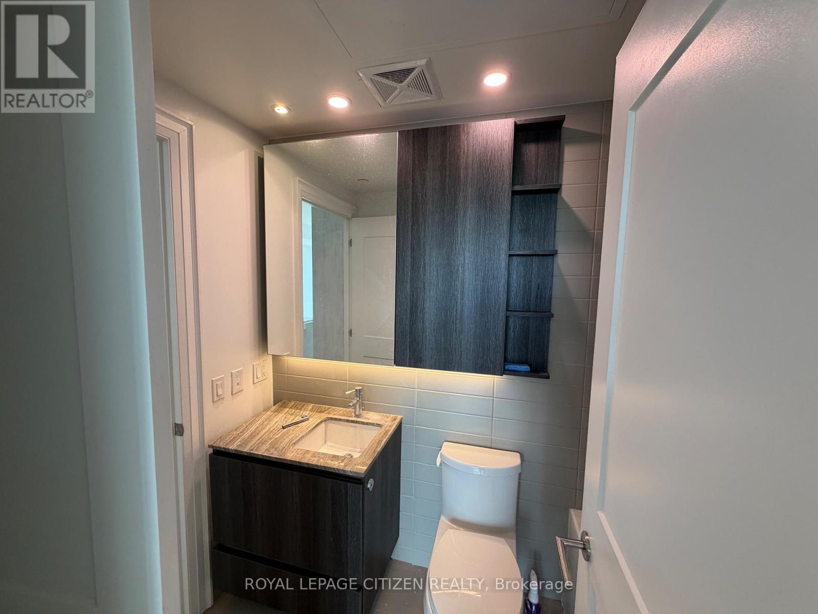 606 - 21 Park Street, Mississauga, Ontario  L5G 1L7 - Photo 19 - W13457956