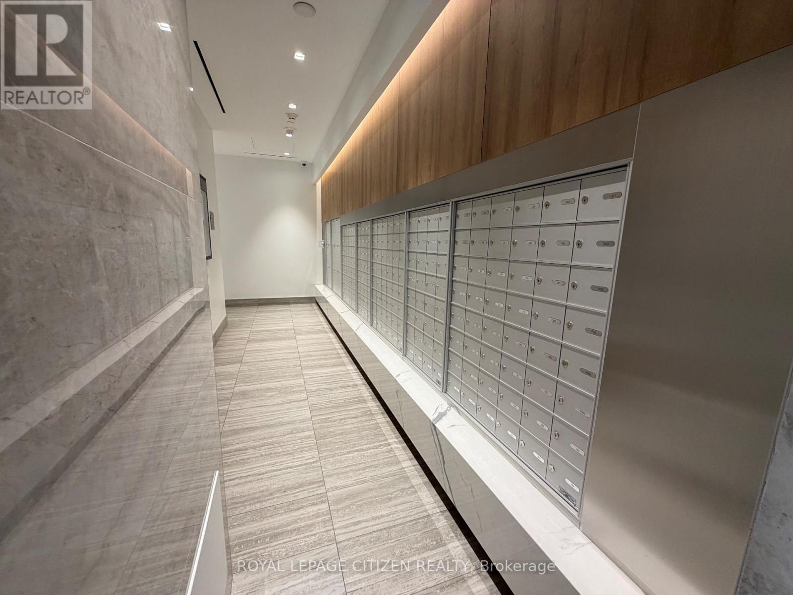 606 - 21 Park Street, Mississauga, Ontario  L5G 1L7 - Photo 6 - W13457956