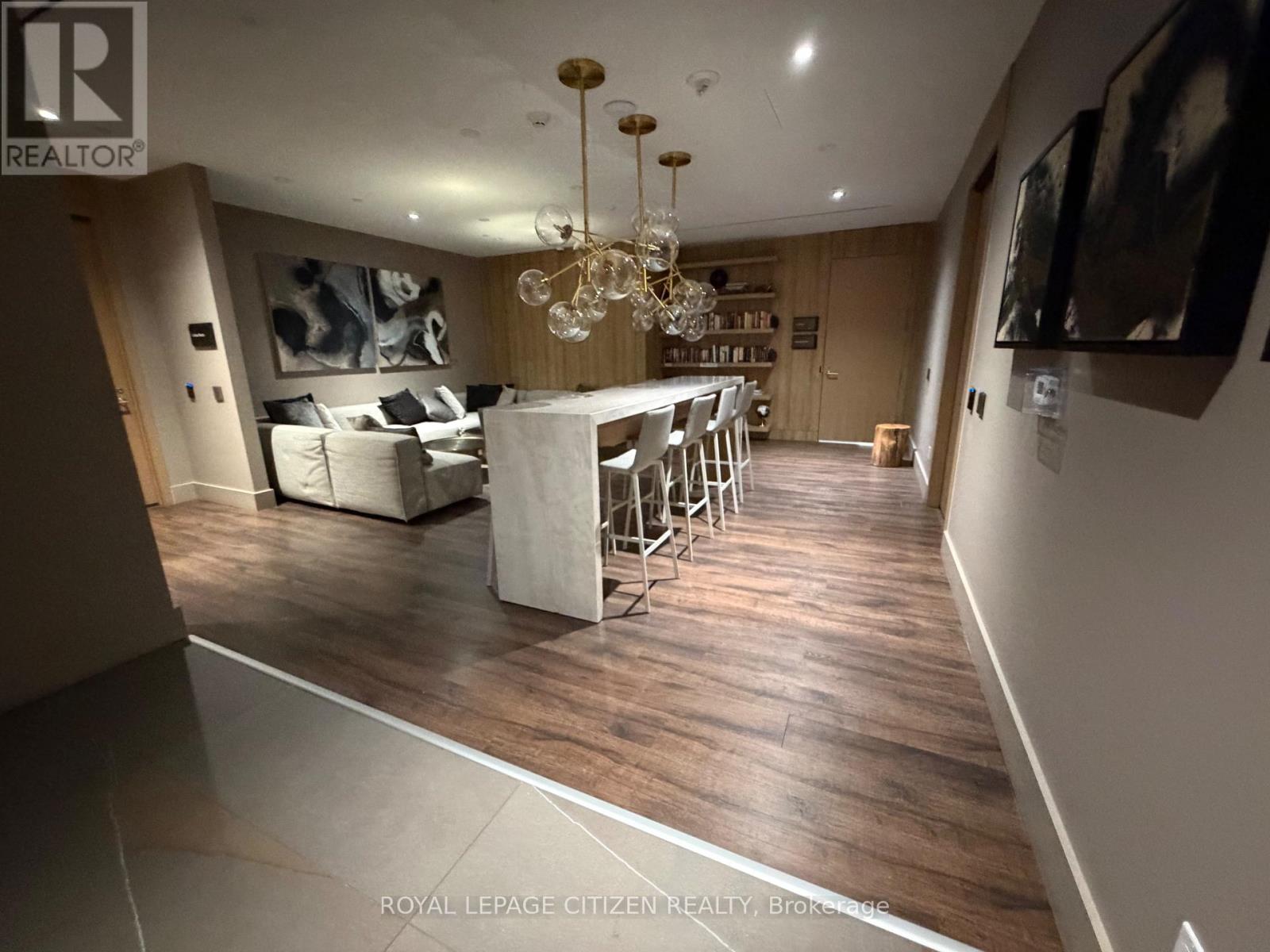 606 - 21 Park Street, Mississauga, Ontario  L5G 1L7 - Photo 8 - W13457956