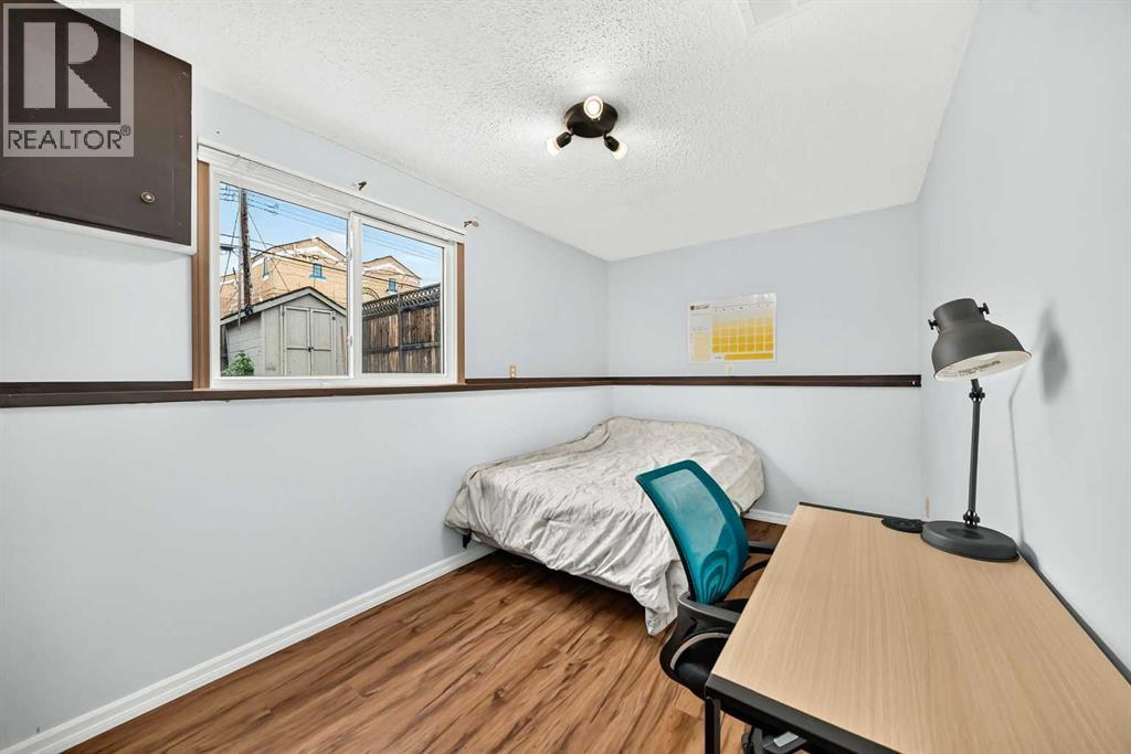 4331 72 Street NW, Calgary, Alberta  T3B 2L1 - Photo 16 - A2321475