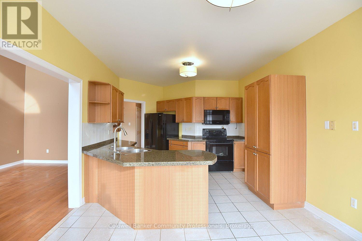 50 Winegarden Trail, Hamilton, Ontario  L9H 7M2 - Photo 16 - X13458024