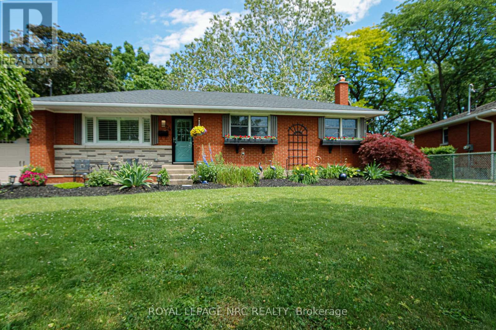 24 JULIANA CRESCENT, St. Catharines, Ontario