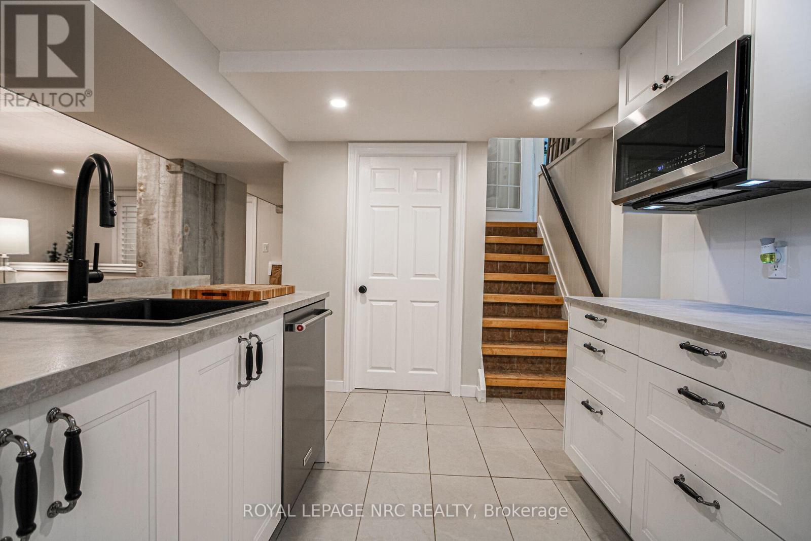24 Juliana Crescent, St. Catharines, Ontario  L2N 4B4 - Photo 29 - X13458070