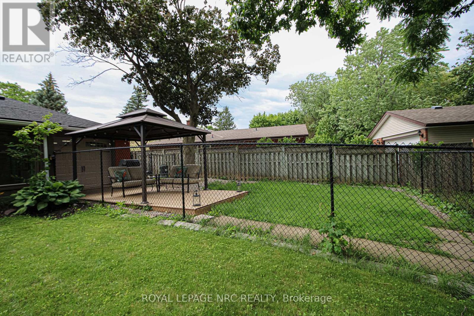 24 Juliana Crescent, St. Catharines, Ontario  L2N 4B4 - Photo 41 - X13458070