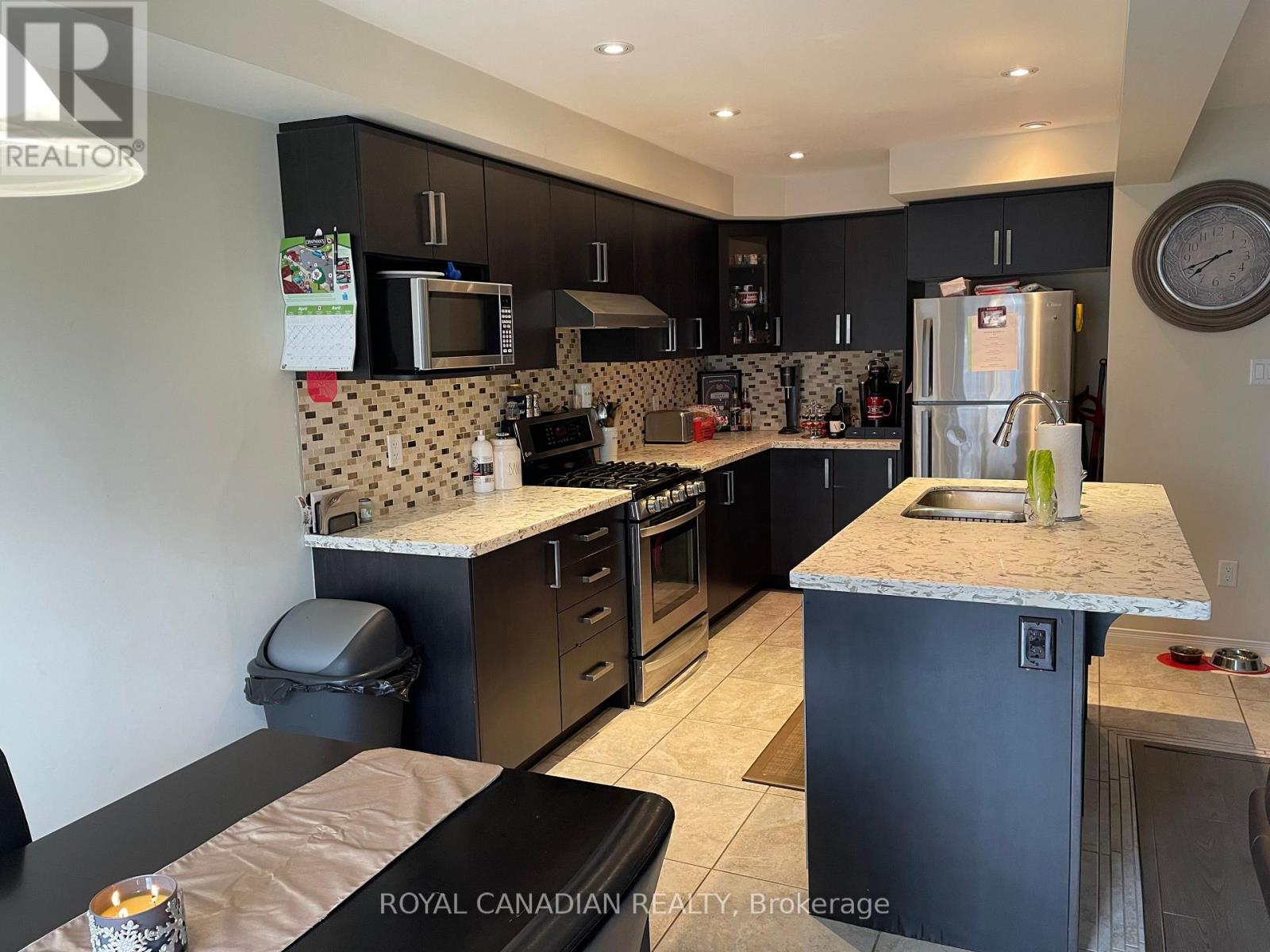 5 Trafalgar Drive, Hamilton, Ontario  L8J 0E2 - Photo 3 - X13457852
