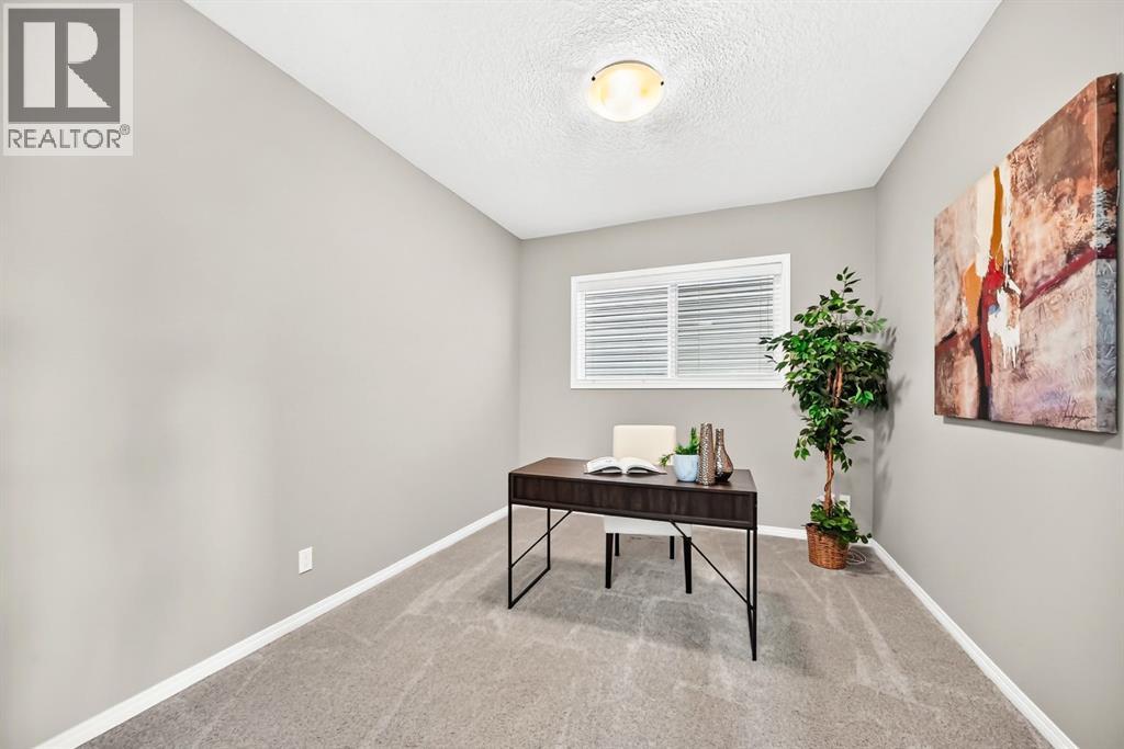 49 Nolanshire Green NW, Calgary, Alberta  T3R 0P6 - Photo 4 - A2321795
