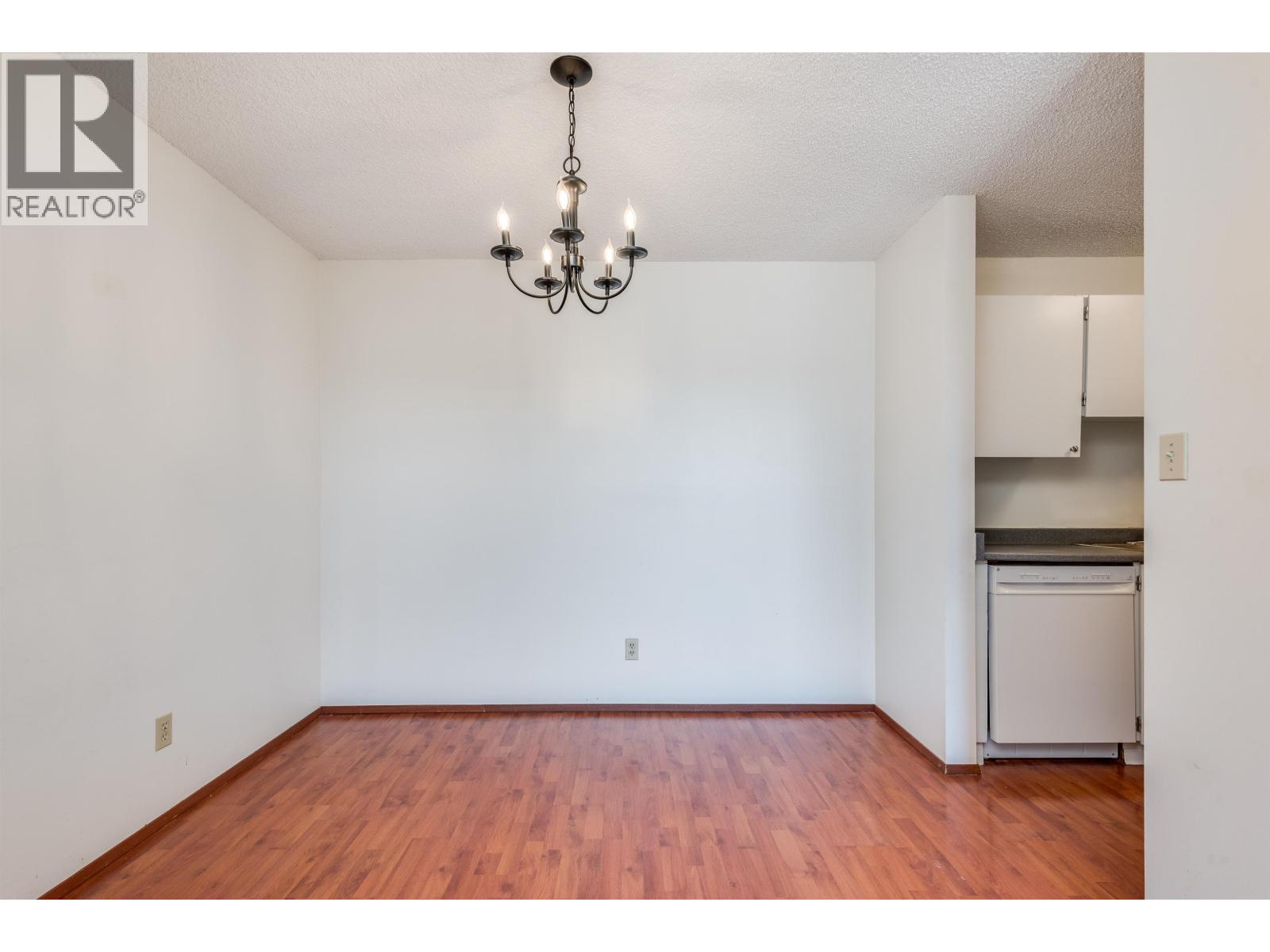 1105 9595 Erickson Drive, Burnaby, British Columbia  V3J 7N9 - Photo 4 - R3137114