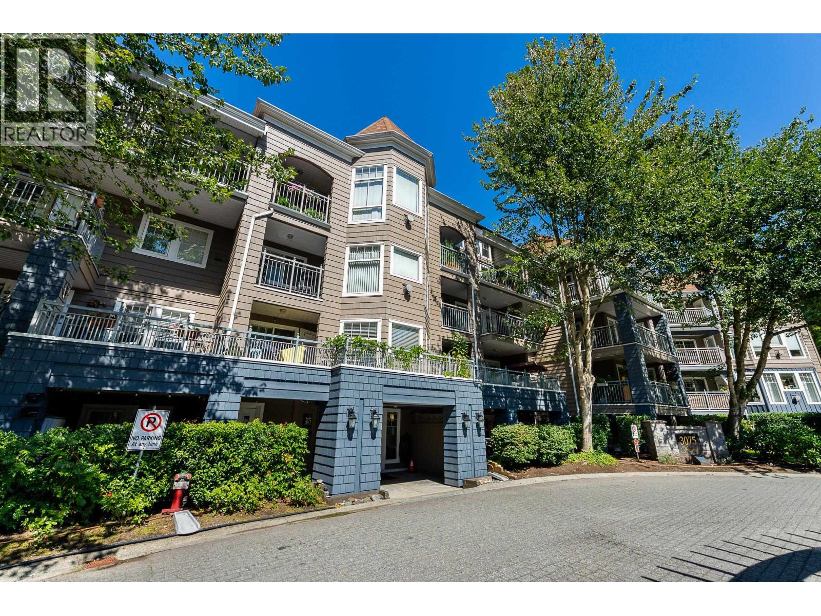 202 3075 Primrose Lane, Coquitlam, British Columbia  V3B 7S2 - Photo 2 - R3137115