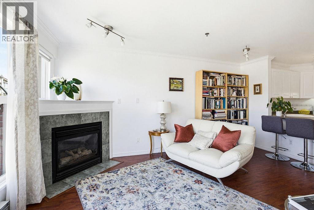 304 2025 Stephens Street, Vancouver, British Columbia  V6K 3W2 - Photo 3 - R3137120