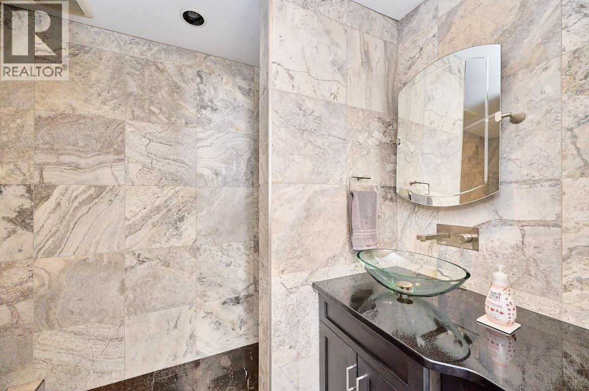 23635 108 Loop, Maple Ridge, British Columbia  V2W 1B2 - Photo 18 - R3137104