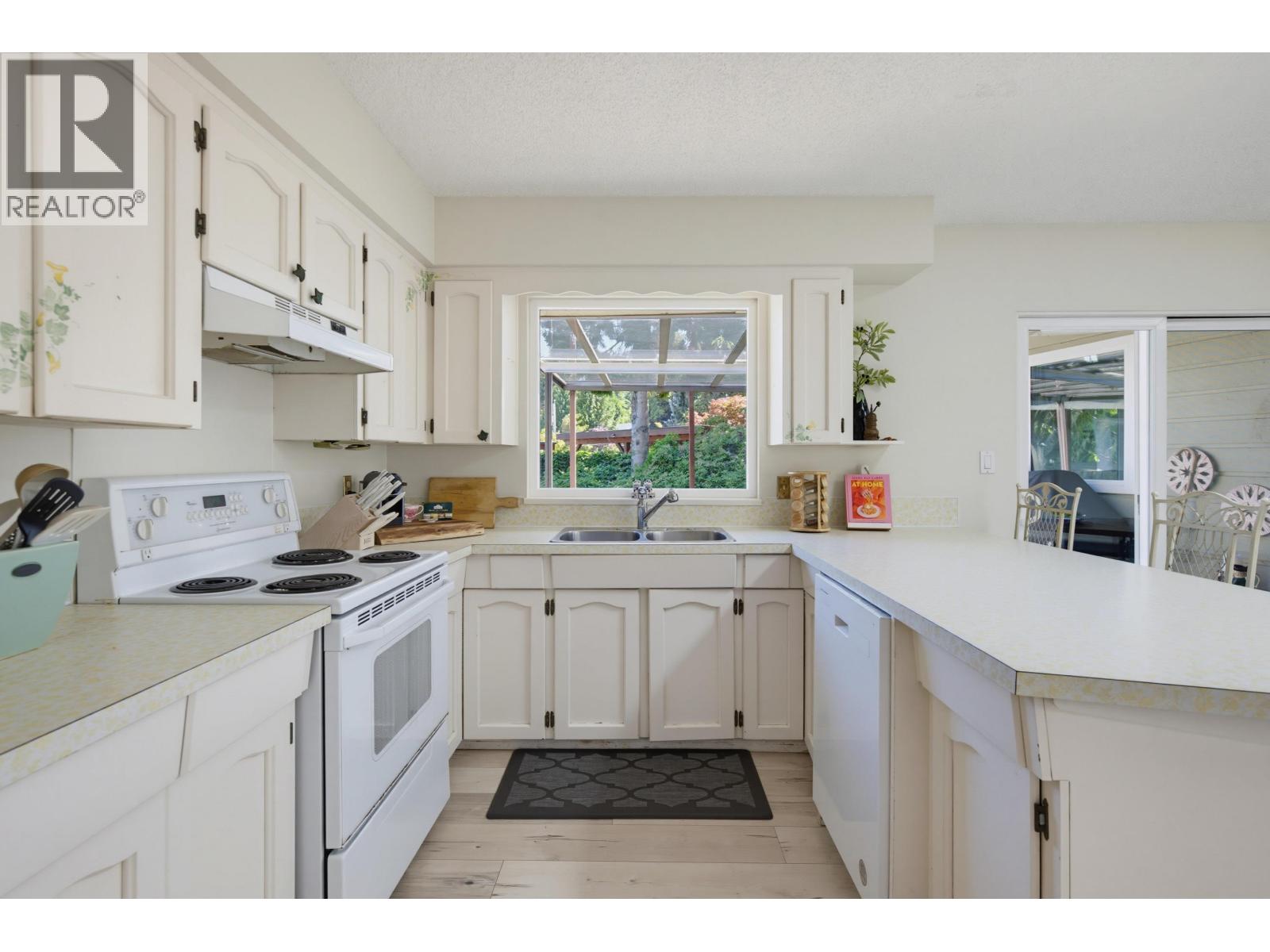1151 Skana Drive, Delta, British Columbia  V4M 2L2 - Photo 12 - R3137107