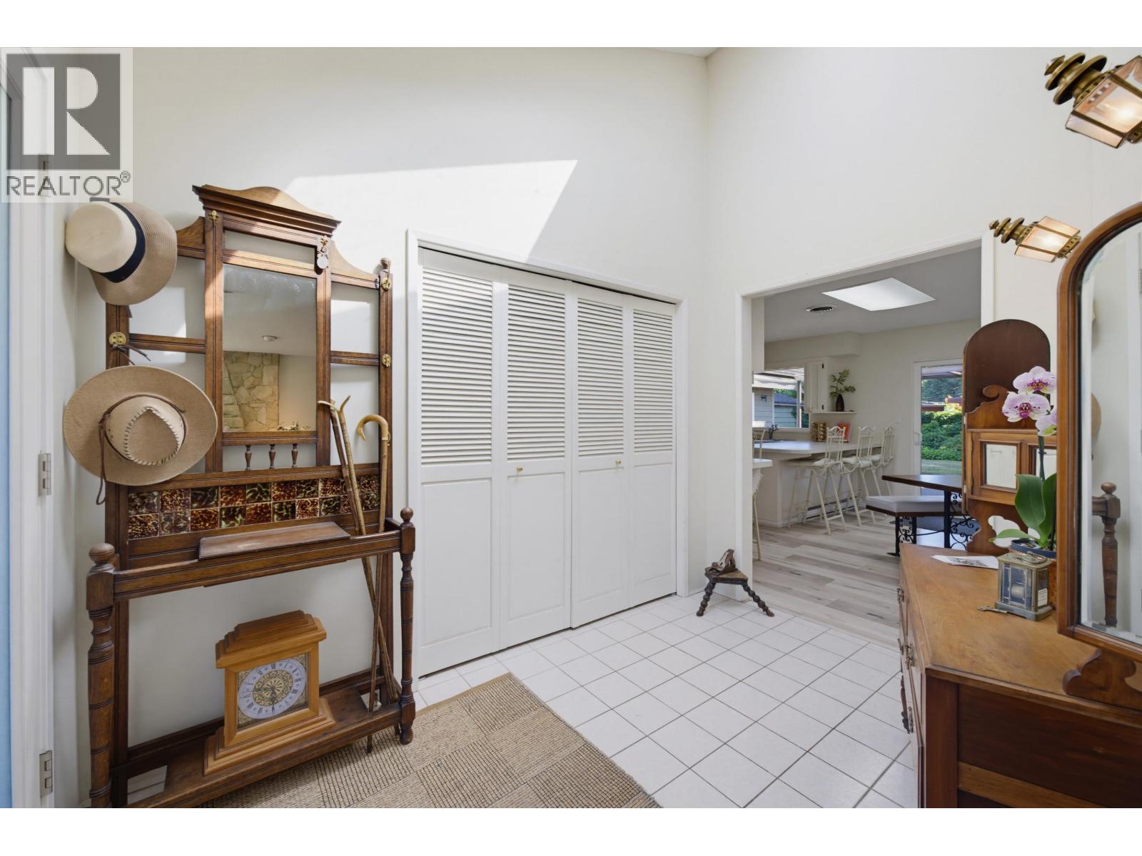1151 Skana Drive, Delta, British Columbia  V4M 2L2 - Photo 9 - R3137107