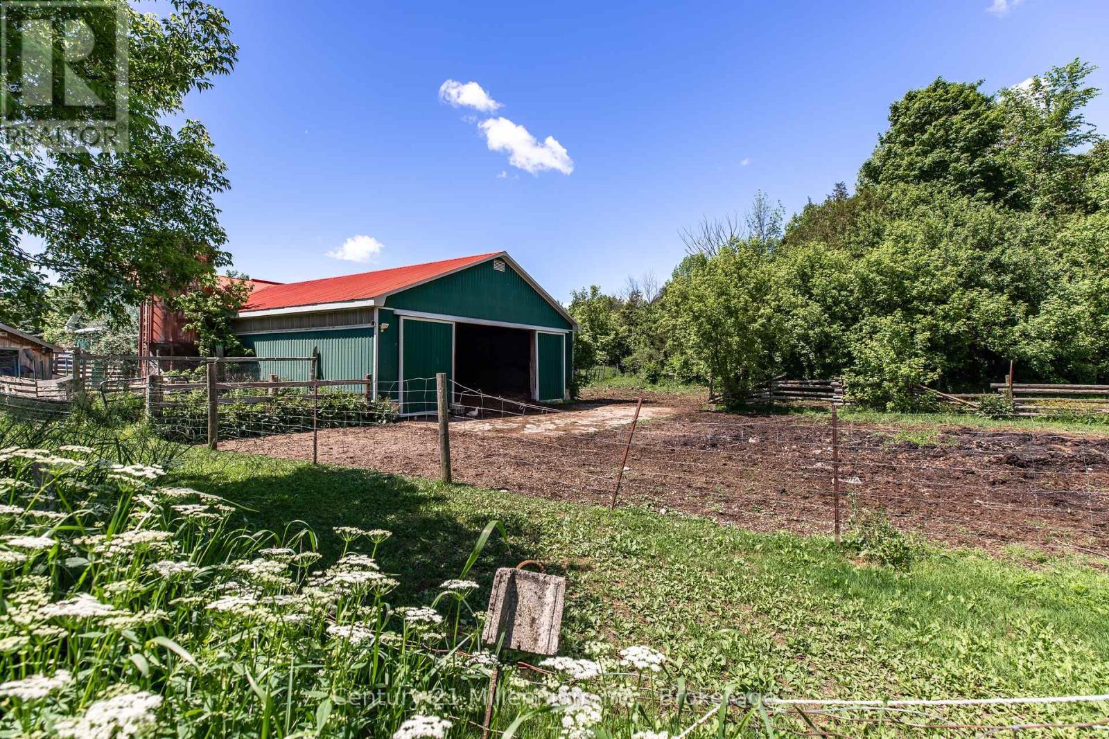 423259 Rocky Saugeen Road, West Grey, Ontario  N0G 1R0 - Photo 46 - X13458100