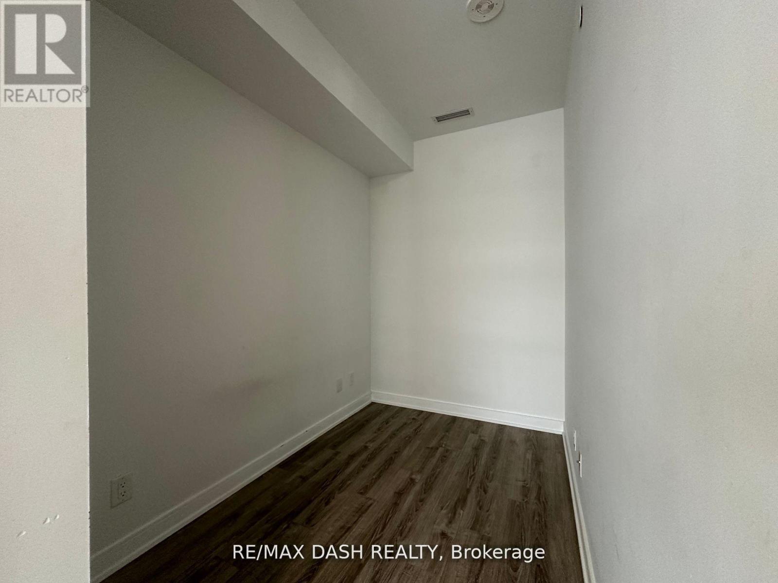 1205 - 57 St Joseph Street, Toronto, Ontario M5S 0C5 - Photo 13 - C13458088