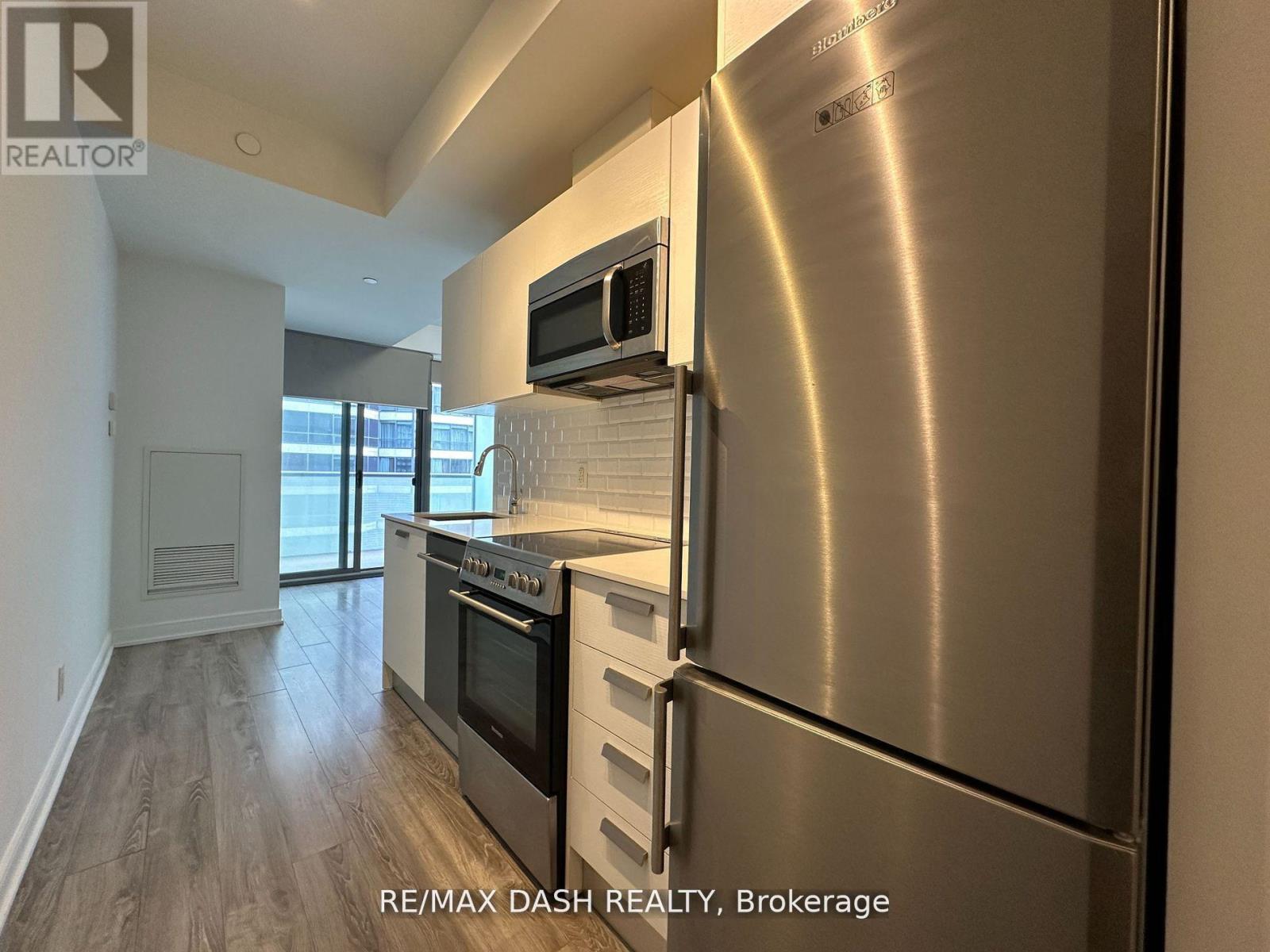 1205 - 57 St Joseph Street, Toronto, Ontario M5S 0C5 - Photo 4 - C13458088