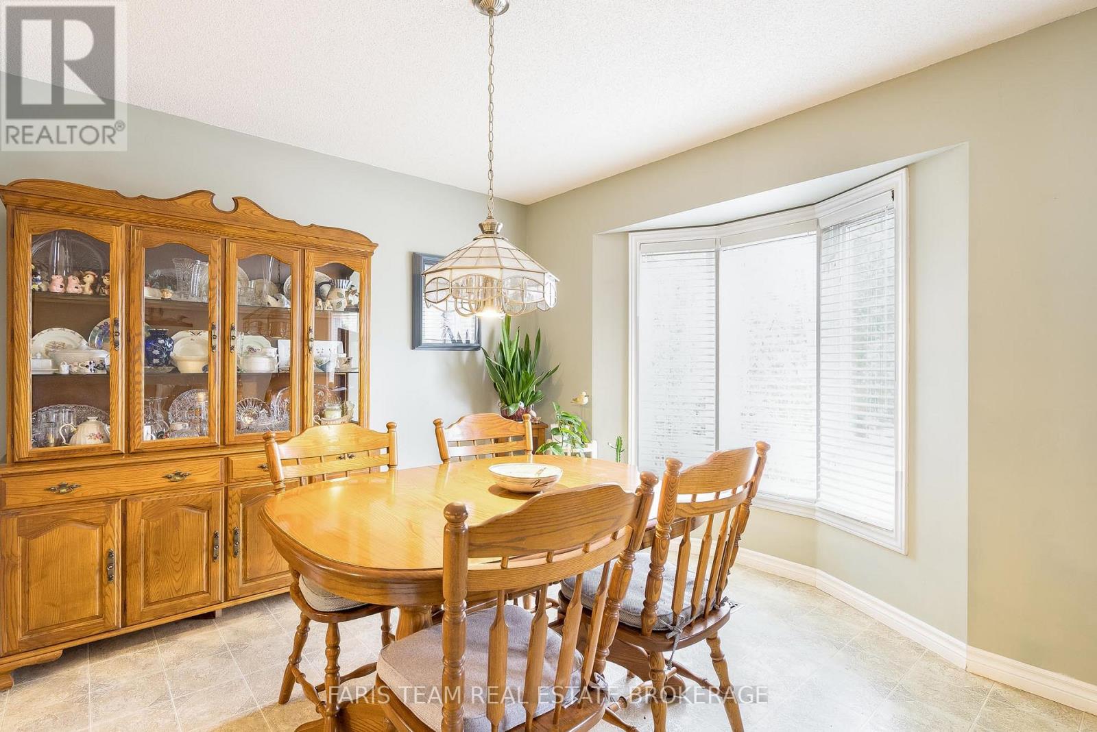 46 Greenwood Avenue, Oro-Medonte, Ontario  L0K 1E0 - Photo 9 - S13235970