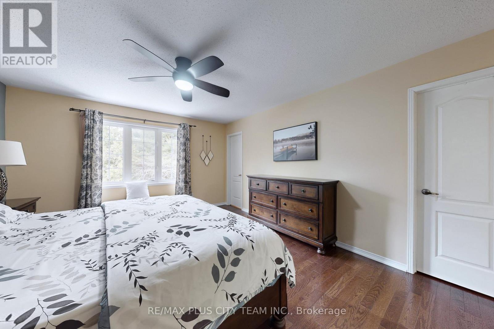 16 Edison Way, Whitby, Ontario  L1R 0M3 - Photo 17 - E13457980