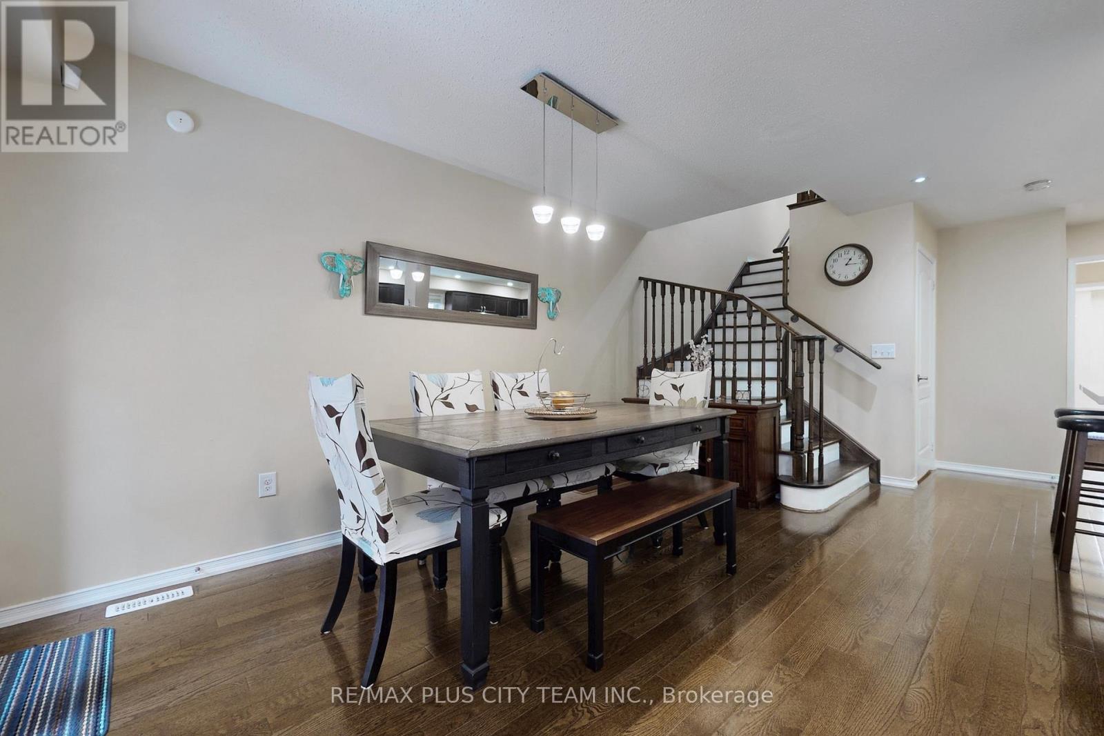 16 Edison Way, Whitby, Ontario  L1R 0M3 - Photo 7 - E13457980