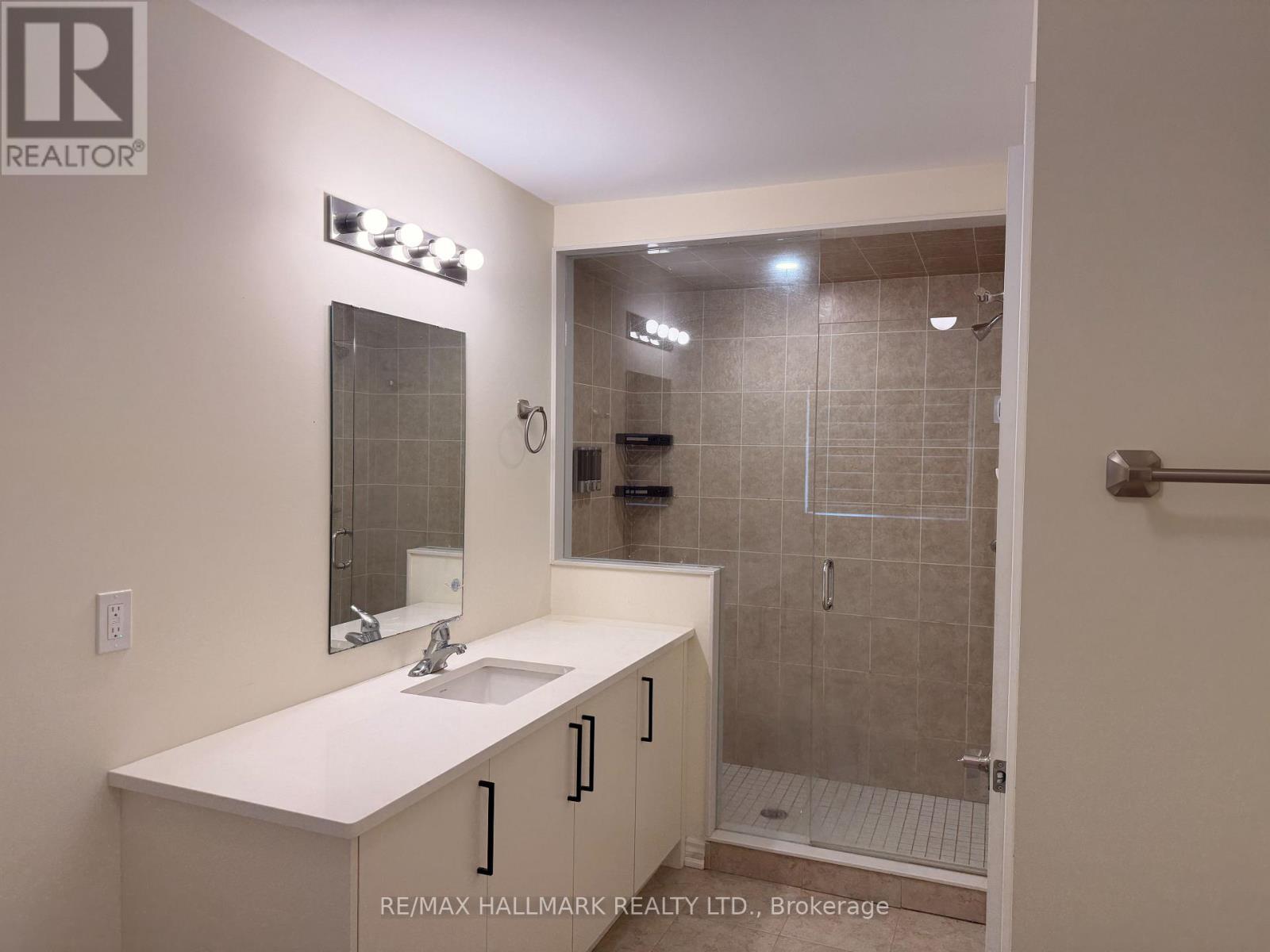 20 Bertram Gate, Whitby, Ontario  L1N 9Y6 - Photo 18 - E13457982