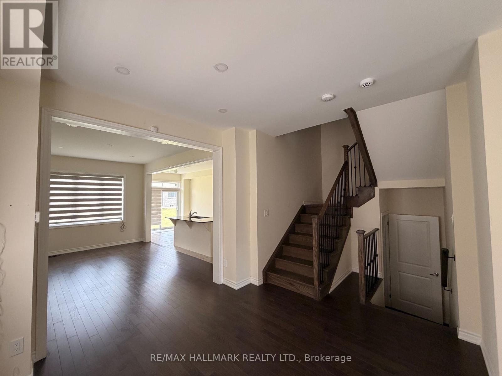 20 Bertram Gate, Whitby, Ontario  L1N 9Y6 - Photo 5 - E13457982