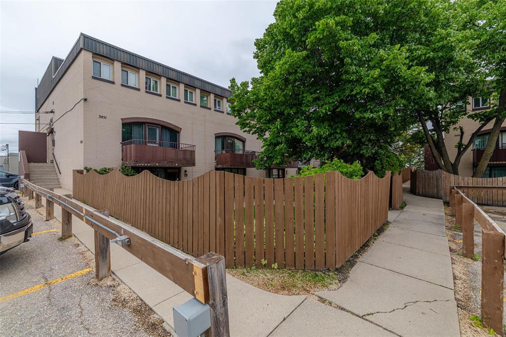 19 3451 Portage Avenue, Winnipeg, Manitoba R3K 0K2 - Photo 34 - 202614148