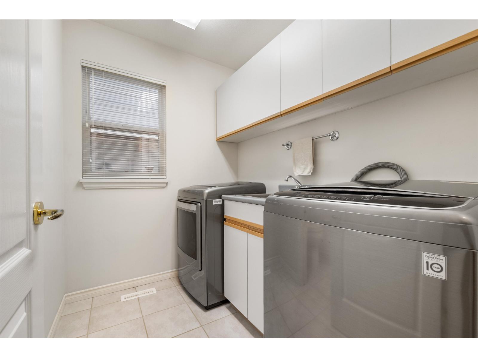 18851 64a Avenue, Surrey, British Columbia  V3S 8V3 - Photo 23 - R3136924