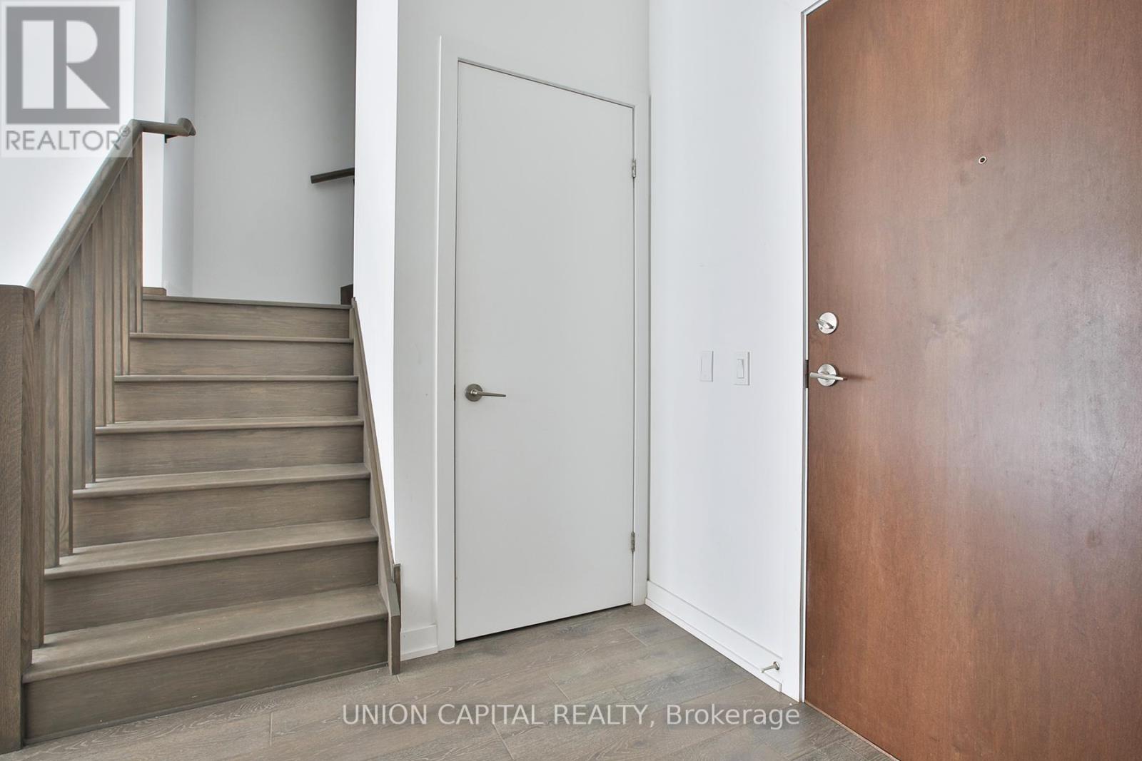 Th03 - 38 Iannuzzi Street, Toronto, Ontario  M5V 0S2 - Photo 11 - C13457754