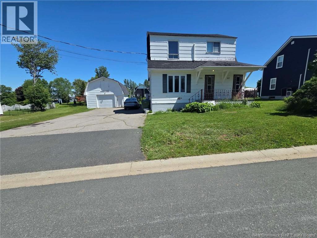 325 Church Street, Bathurst, New Brunswick  E2A 1J8 - Photo 1 - NB141623