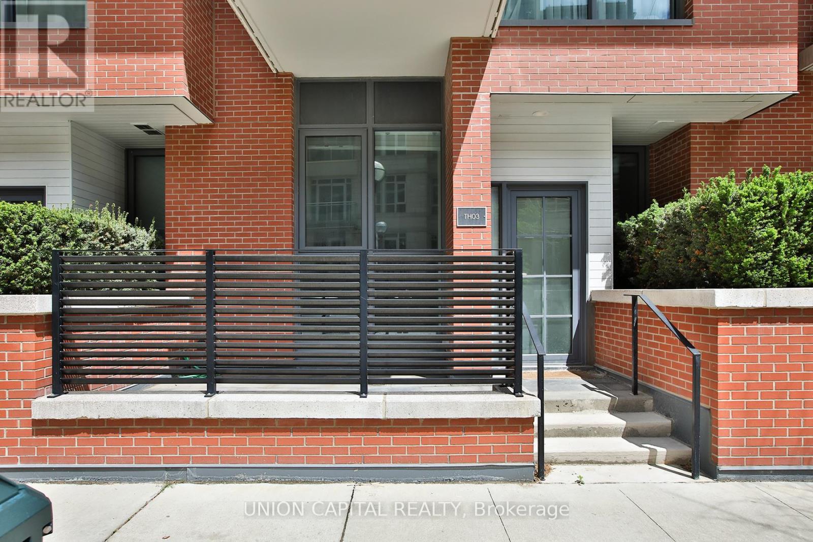 Th03 - 38 Iannuzzi Street, Toronto, Ontario  M5V 0S2 - Photo 21 - C13457754
