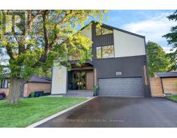272 RENFORTH DRIVE, Toronto, Ontario