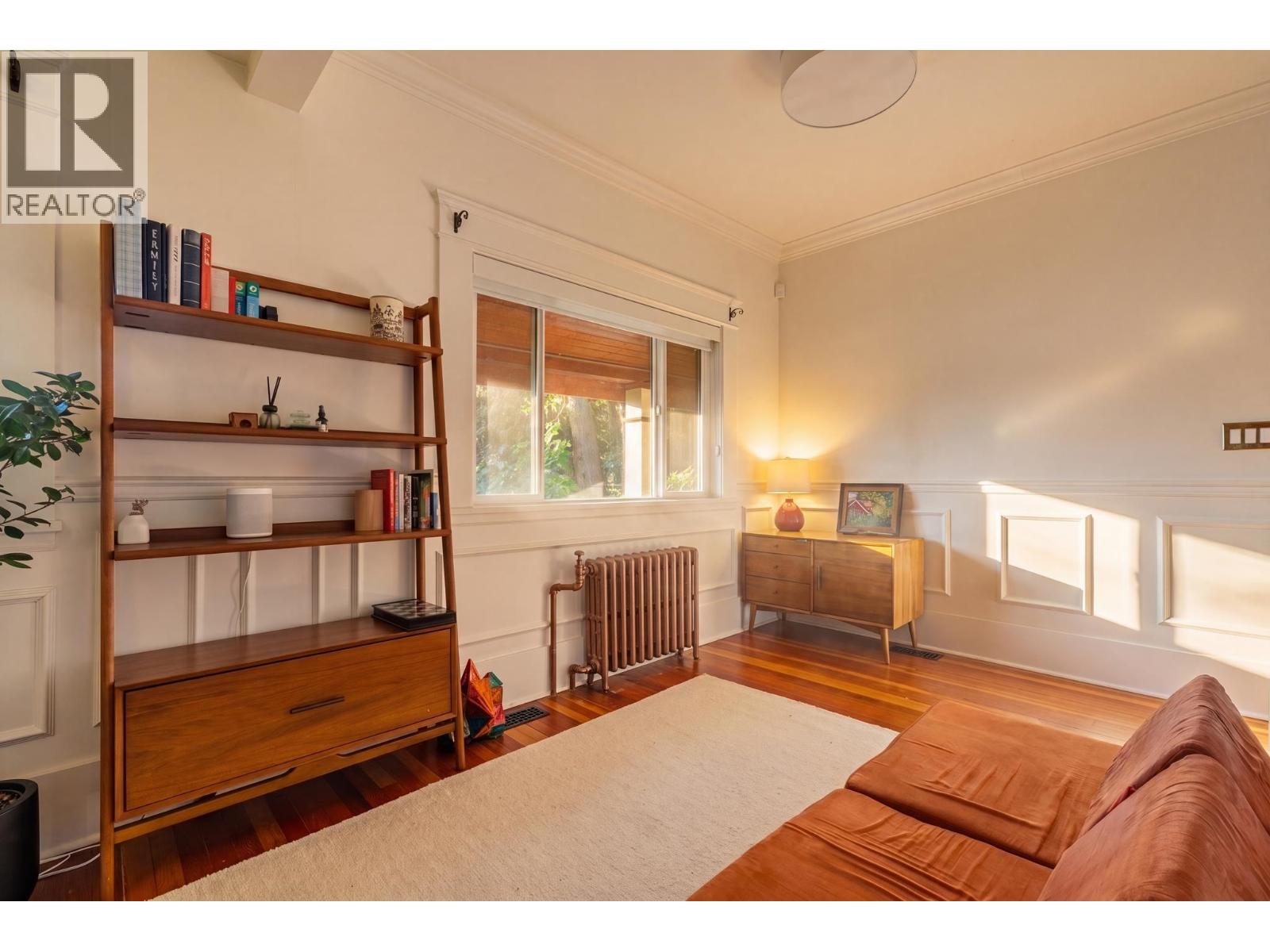4387 St. George Street, Vancouver, British Columbia  V5V 4A3 - Photo 5 - R3136646