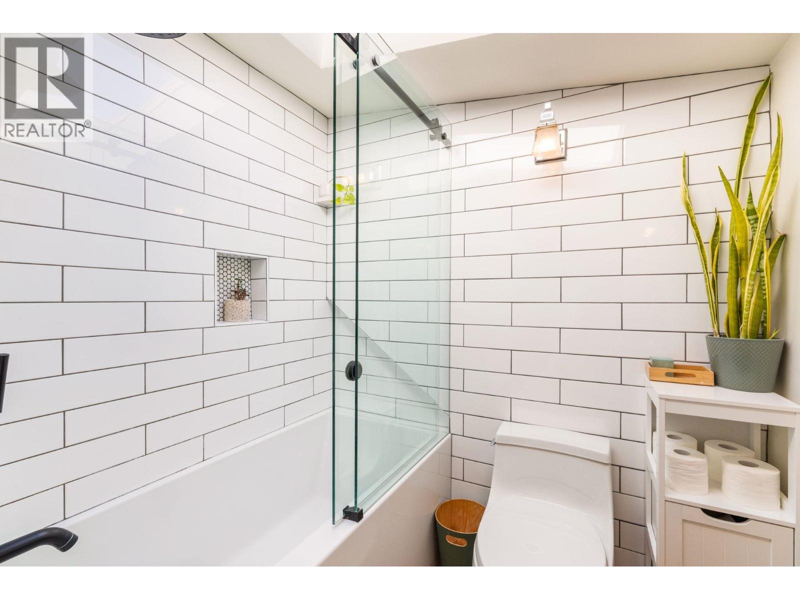4387 St. George Street, Vancouver, British Columbia  V5V 4A3 - Photo 16 - R3136646