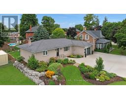 40 ARTHUR STREET W, Minto, Ontario
