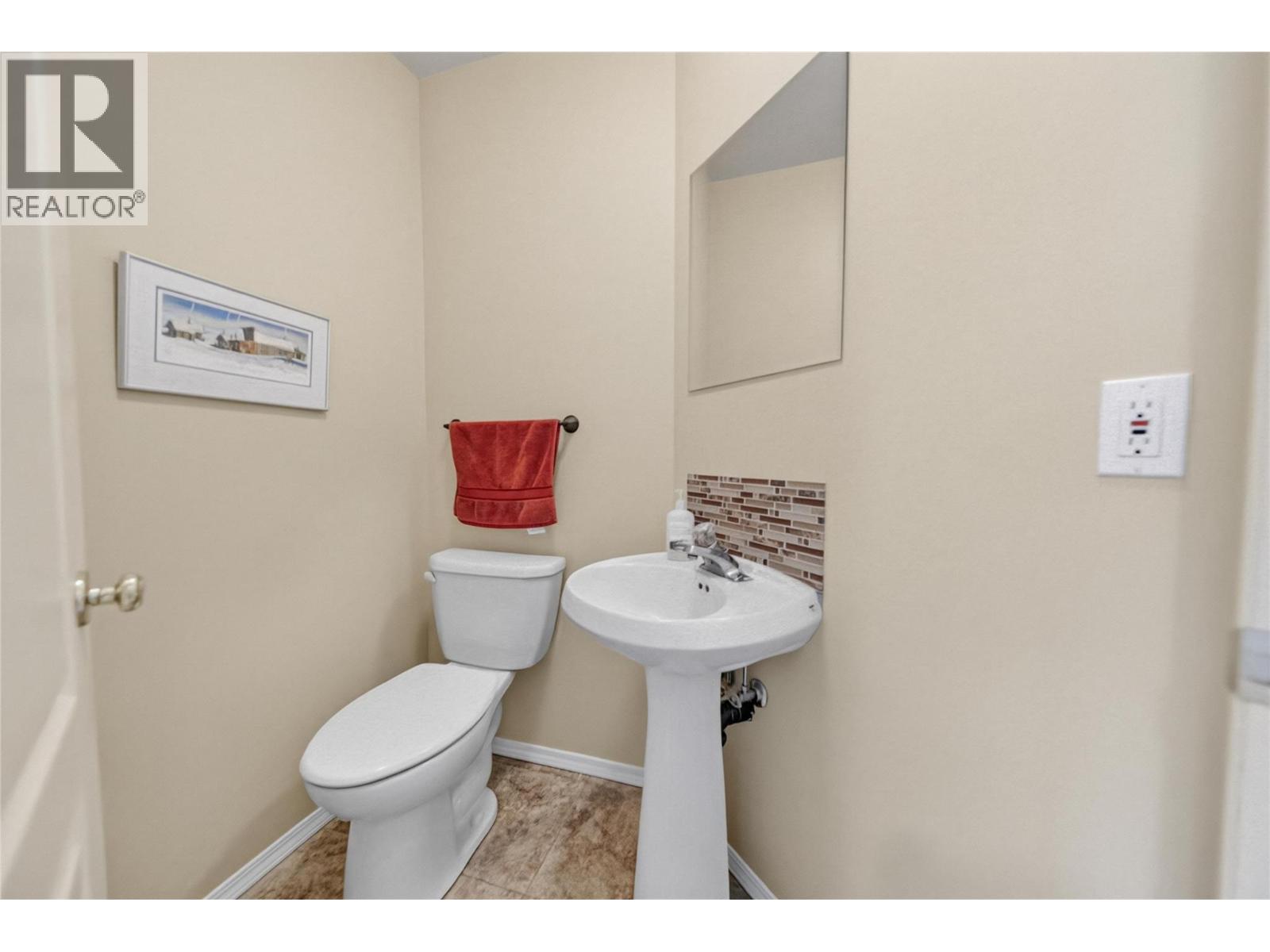 2916 Edgewood Drive, Cranbrook, British Columbia  V1C 6C9 - Photo 23 - 10391464