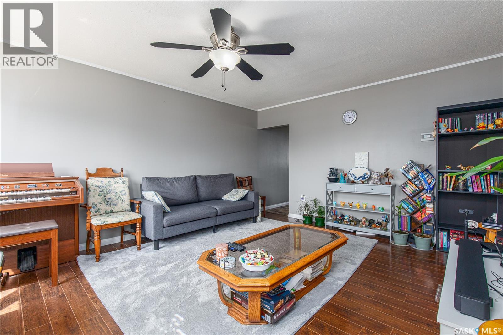 1122 Stadacona Street W, Moose Jaw, Saskatchewan  S6H 2B3 - Photo 4 - SK039790