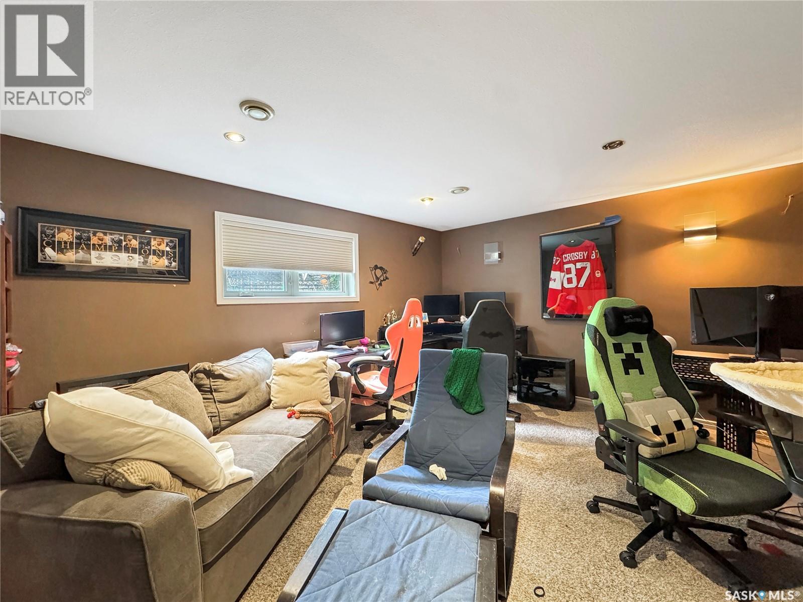 71 4th Avenue, Battleford, Saskatchewan S0M 0E0 - Photo 22 - SK039785