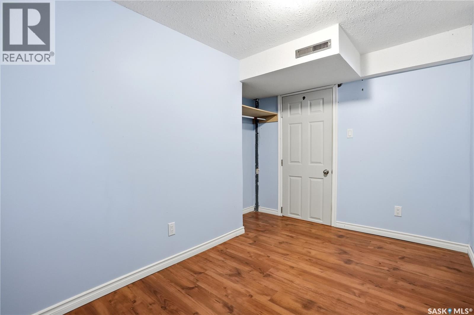 412 Montreal Street N, Regina, Saskatchewan S4R 5C7 - Photo 34 - SK039713