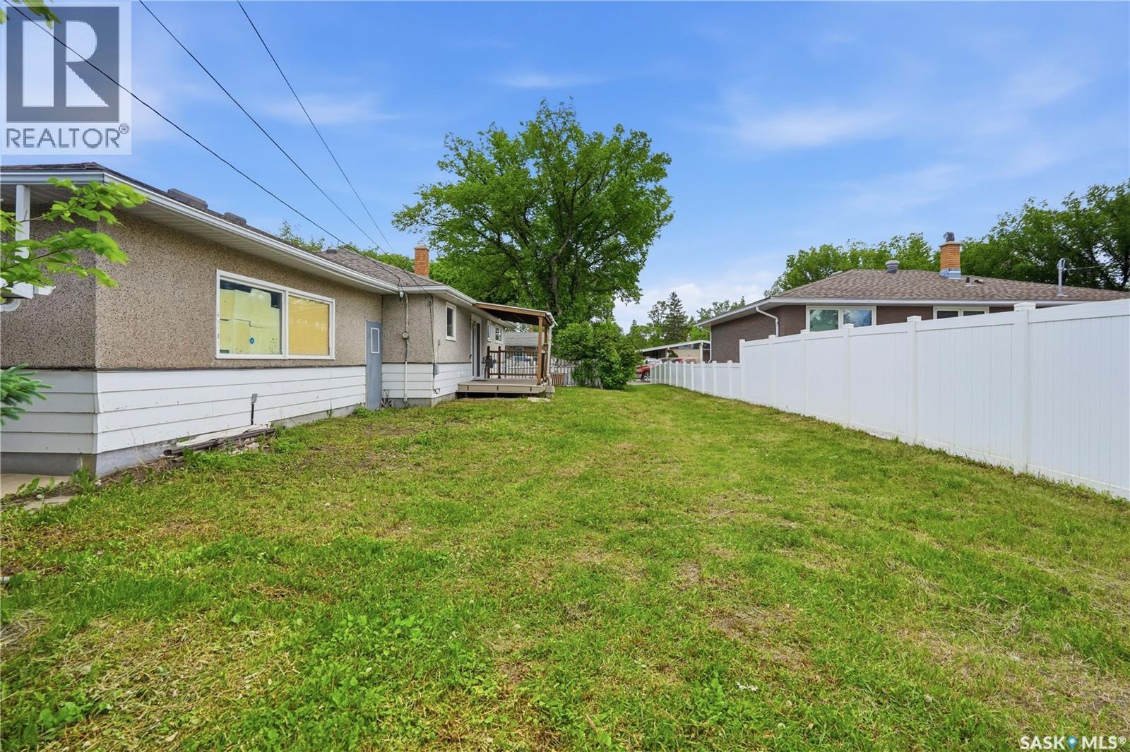 412 Montreal Street N, Regina, Saskatchewan S4R 5C7 - Photo 39 - SK039713