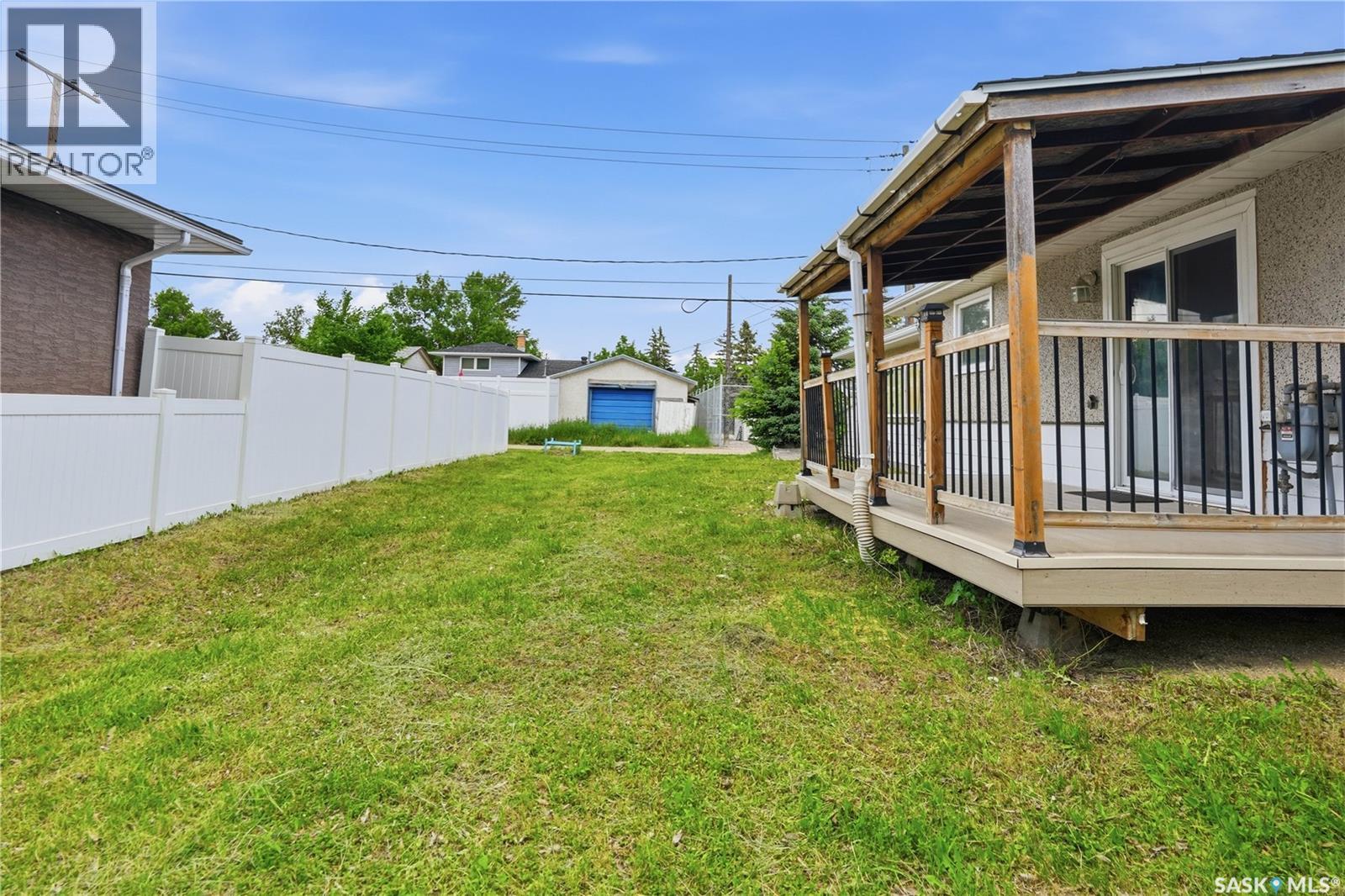 412 Montreal Street N, Regina, Saskatchewan S4R 5C7 - Photo 42 - SK039713