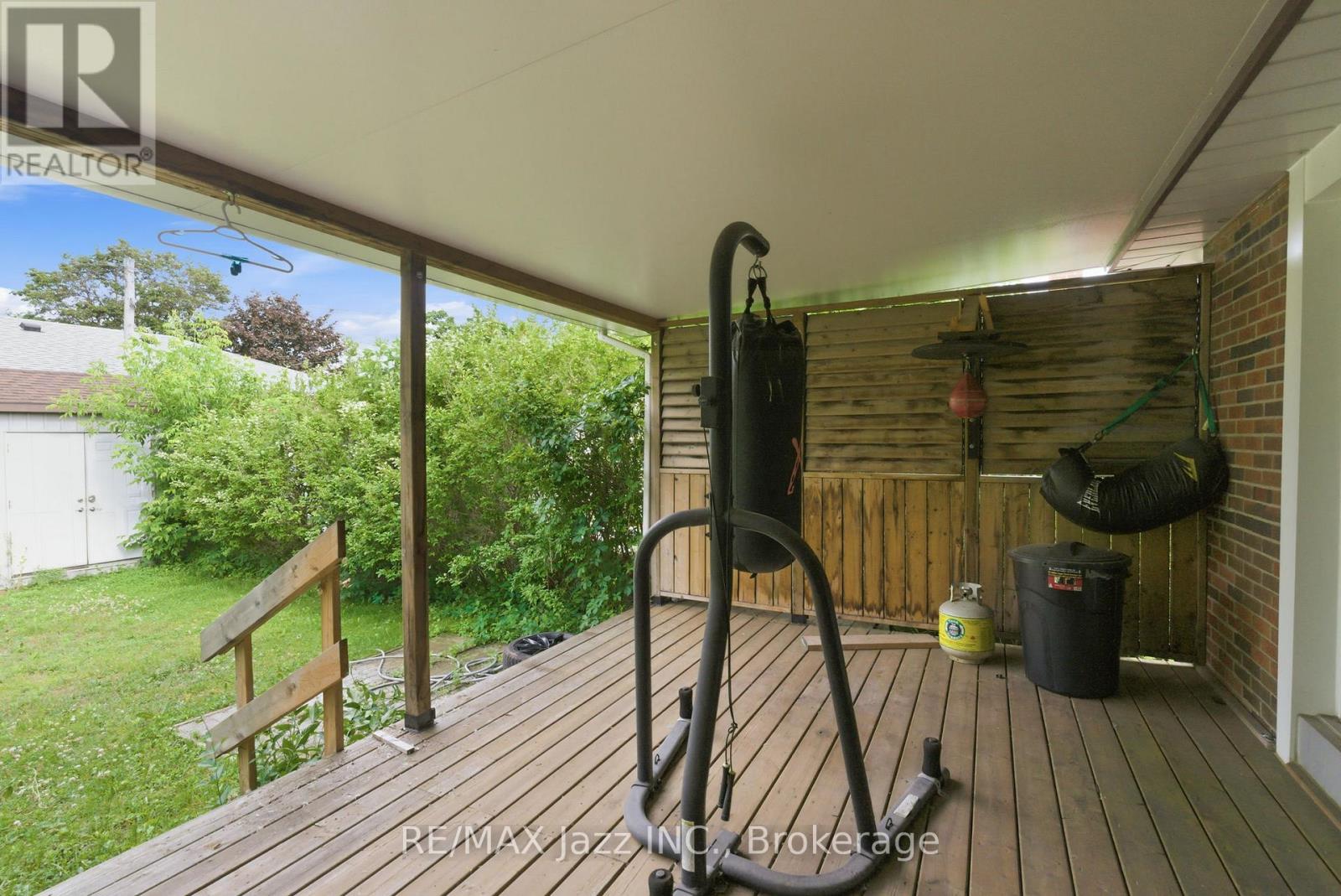 Upper Floor - 1235 Somerville Street, Oshawa, Ontario  L1G 4L1 - Photo 22 - E13457904