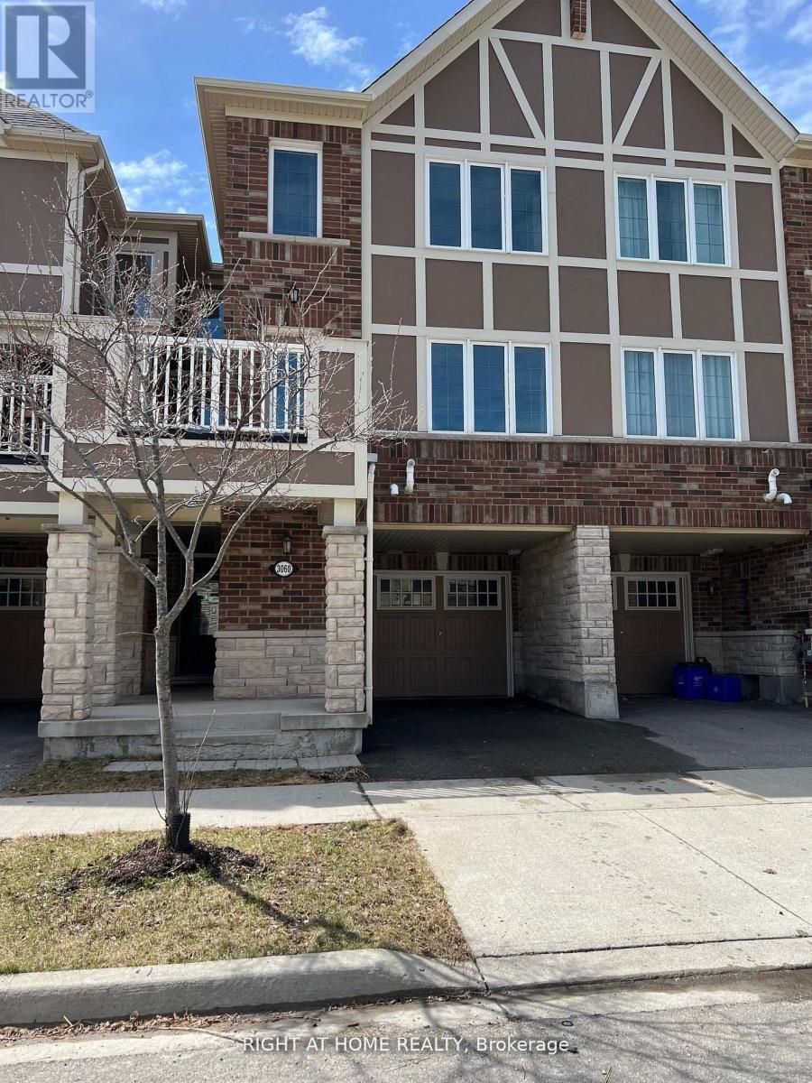 3060 Mistletoe Gardens, Oakville, Ontario  L6M 4M2 - Photo 1 - W13457988
