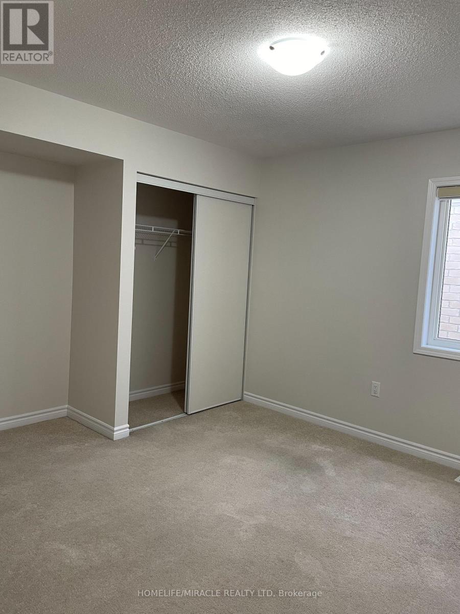 299 Whitlock Avenue, Milton, Ontario  L9T 6E9 - Photo 14 - W13457994
