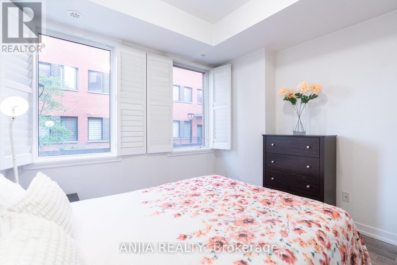 33 - 869 Wilson Avenue, Toronto, Ontario M3K 0A4 - Photo 17 - W13458064