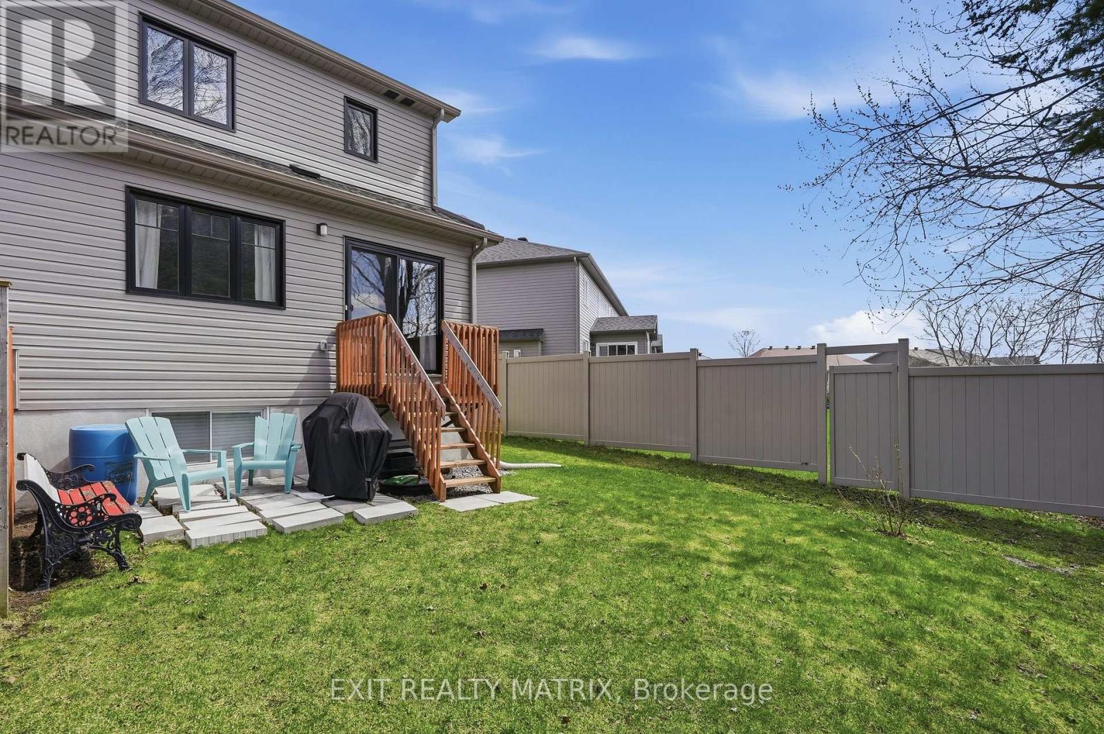 368 Twilight Avenue, Russell, Ontario  K4R 0E6 - Photo 33 - X13035444