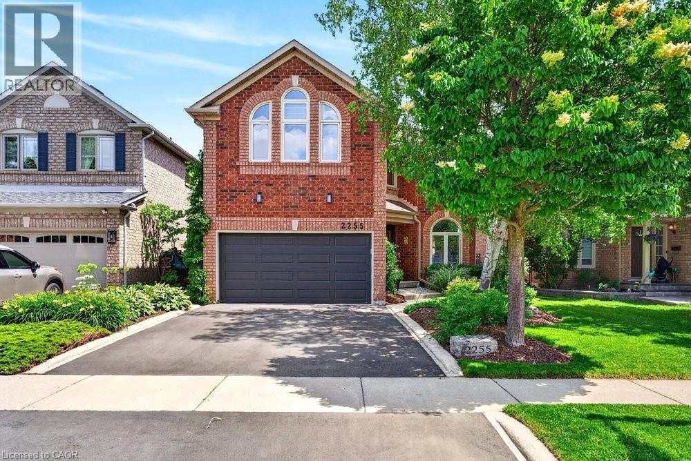 2255 VISTA OAK Road, Oakville, Ontario
