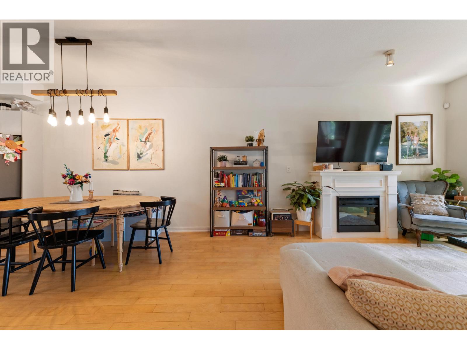 305 1661 Fraser Avenue, Port Coquitlam, British Columbia  V3B 0B6 - Photo 10 - R3136711