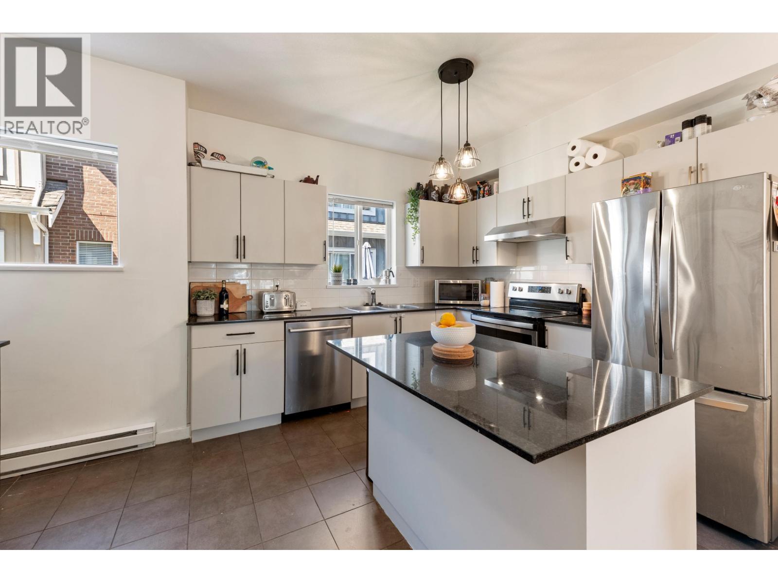305 1661 Fraser Avenue, Port Coquitlam, British Columbia  V3B 0B6 - Photo 17 - R3136711