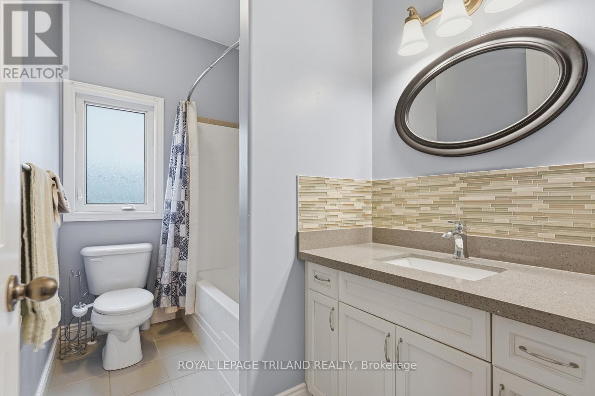 989 Roulston Crescent, London North, Ontario N6H 0E8 - Photo 25 - X13458184